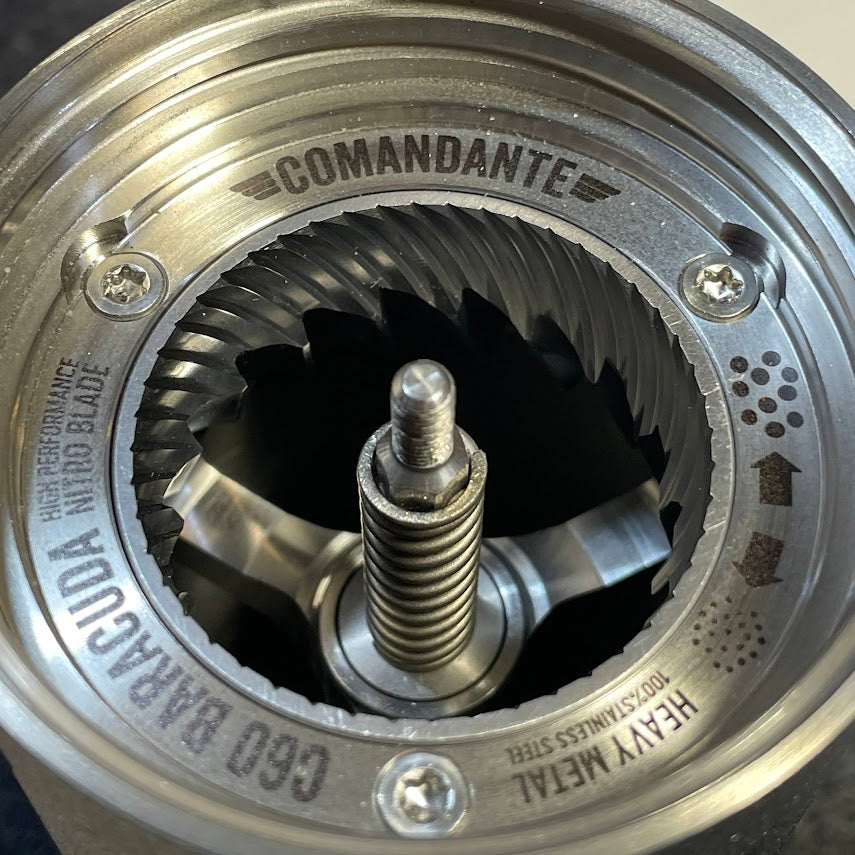 コマンダンテコーヒーグラインダー　C60　バラクーダ