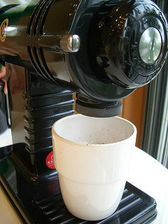 Electric Coffee Grinder Mirukko DX R － 220 Fuji Royal (220 volt version)